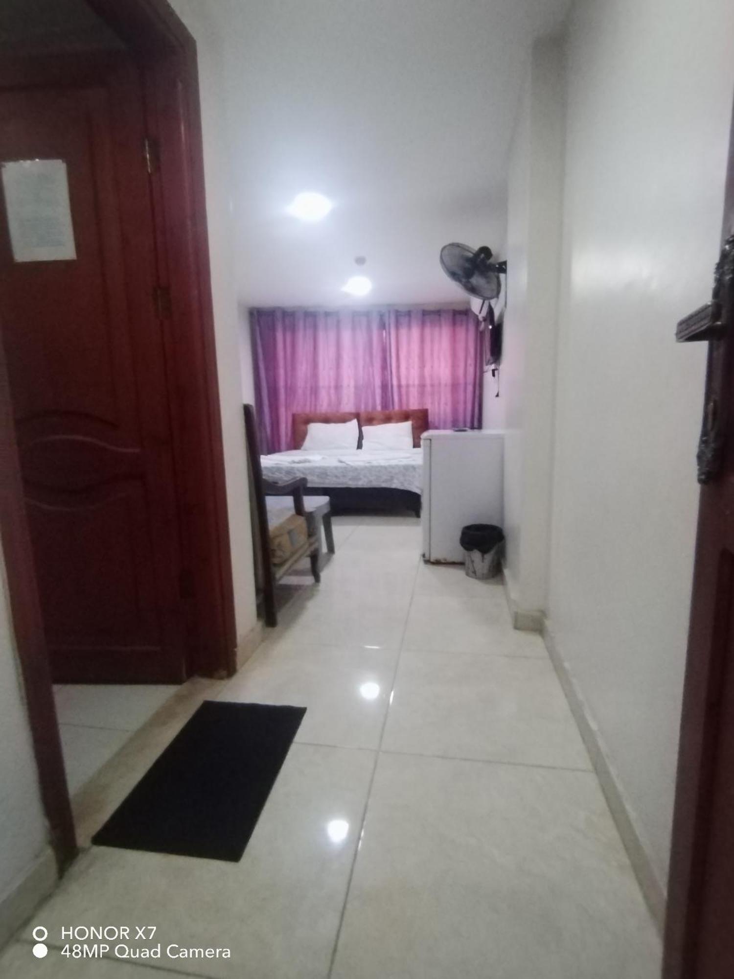 Farah Plaza Hostel &Hotel Apartments Akaba Buitenkant foto