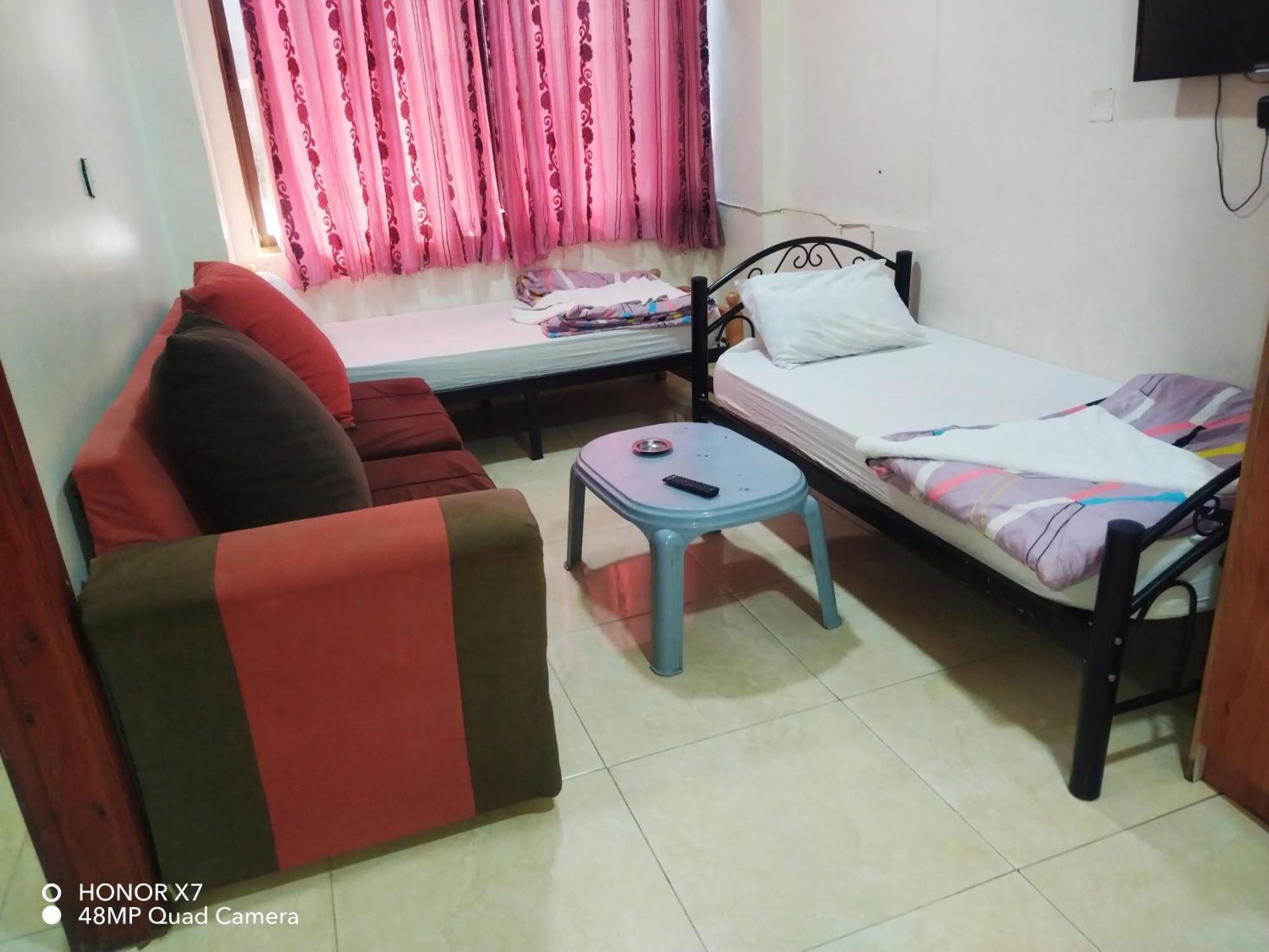 Farah Plaza Hostel &Hotel Apartments Akaba Kamer foto