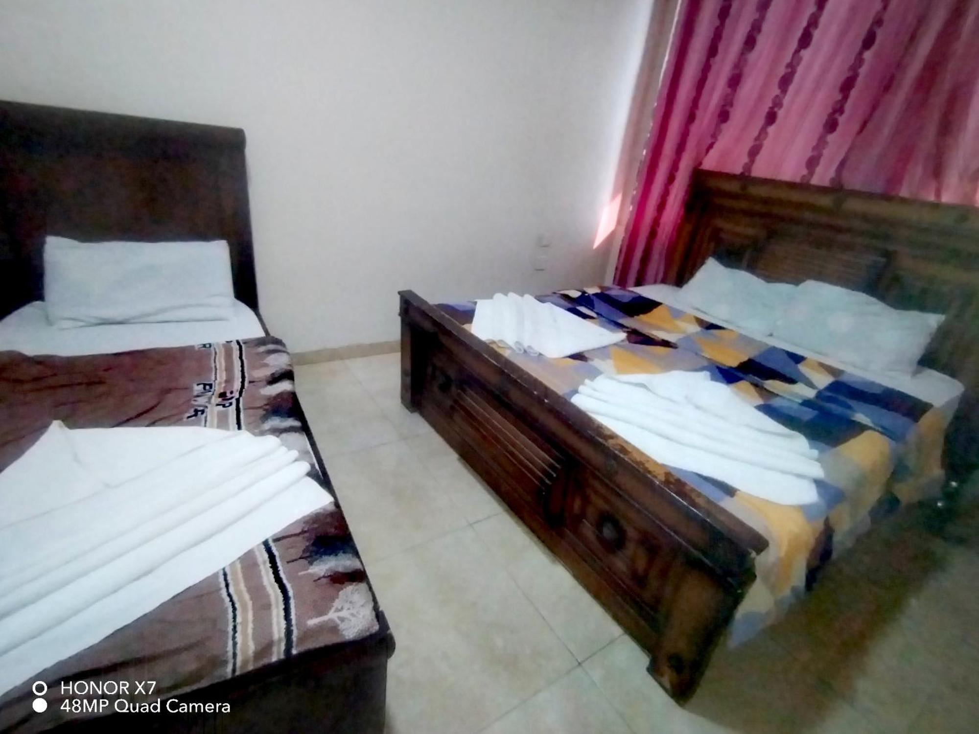 Farah Plaza Hostel &Hotel Apartments Akaba Kamer foto