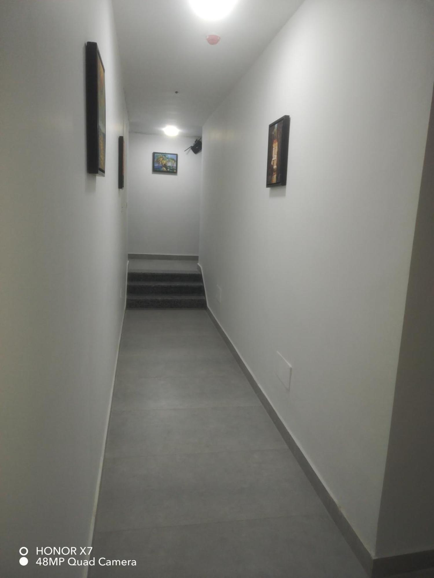 Farah Plaza Hostel &Hotel Apartments Akaba Buitenkant foto